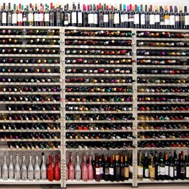 Стойка в производственном зале