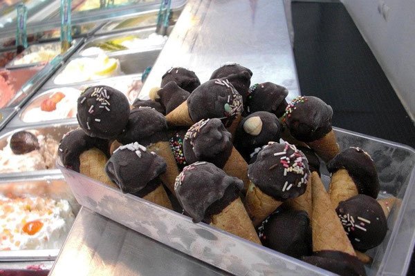 Мини-мороженое из кафе