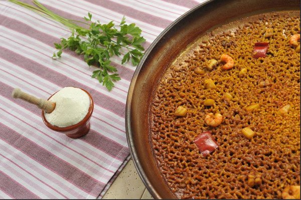 Великолепный рис arroz a banda ресторана Tertulia в El Campello (координаты ресторана найдете внизу страницы,  в списке ресторанов)