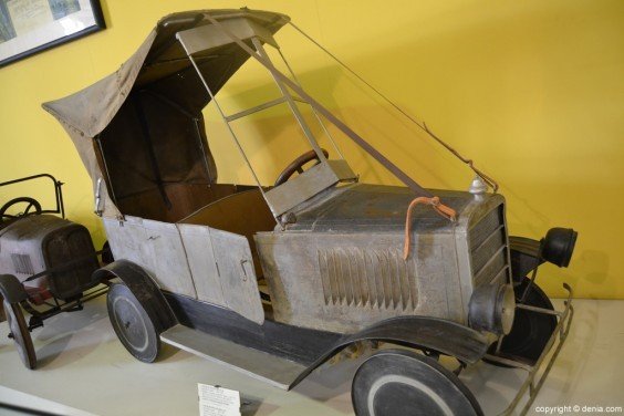 музей игрушек г. Дения